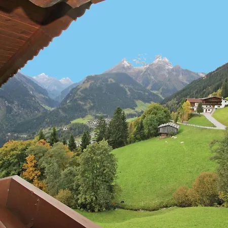 Quaint In Near Lift Daire