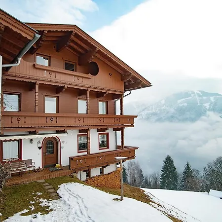 Daire Quaint In Near Lift